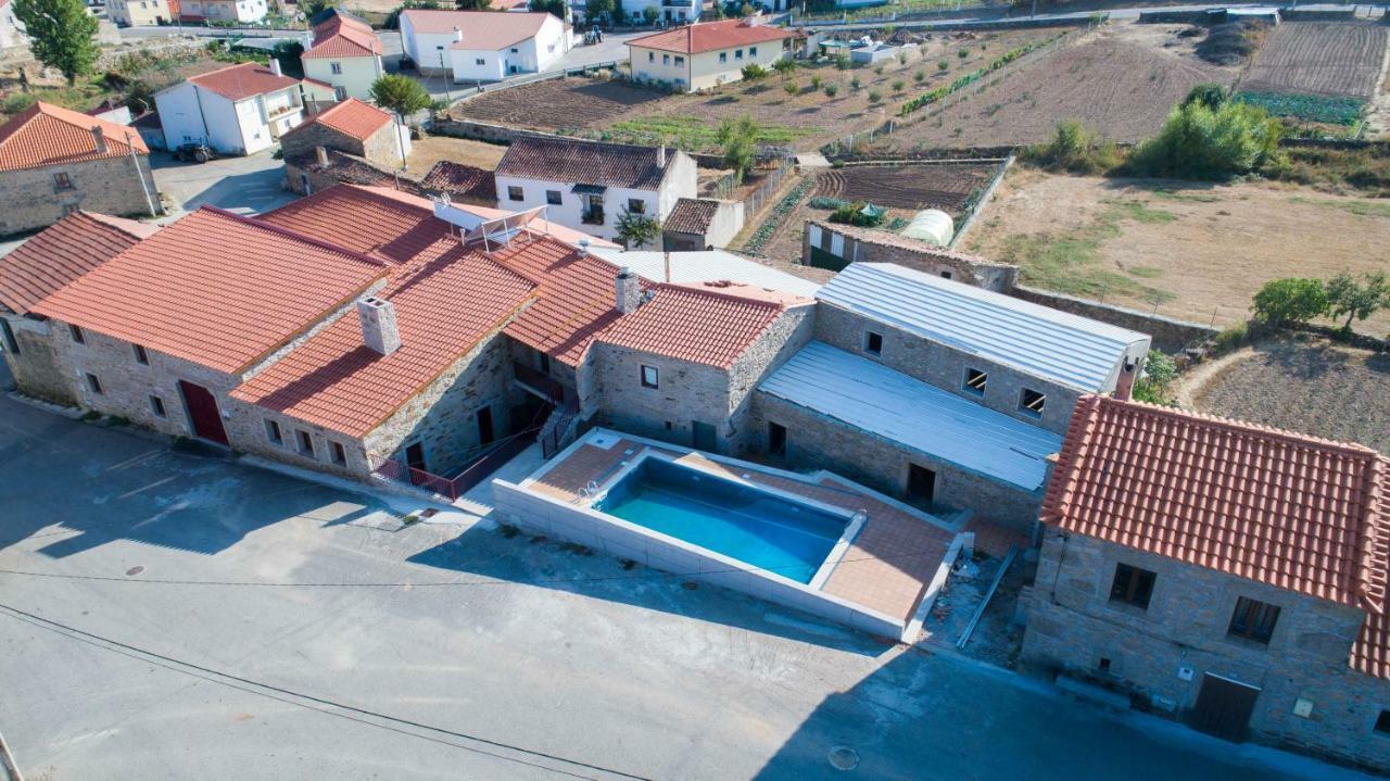 Casa Mirandês Rural Miranda do Douro Exterior foto